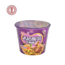 Chinese sauerkraut and beef noodles The instant noodles